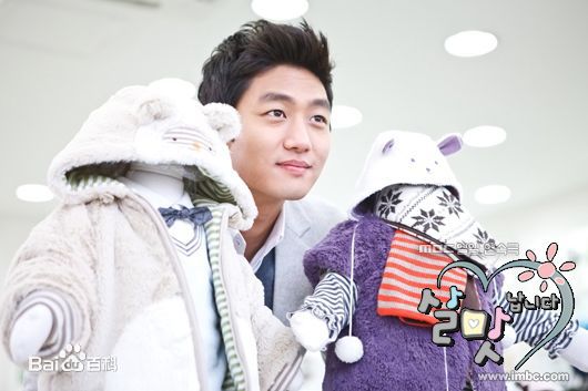 最全李泰成(Lee TaeSung/)在电视剧《享受人生》中的相册