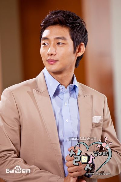 最全李泰成(Lee TaeSung/)在电视剧《享受人生》中的相册