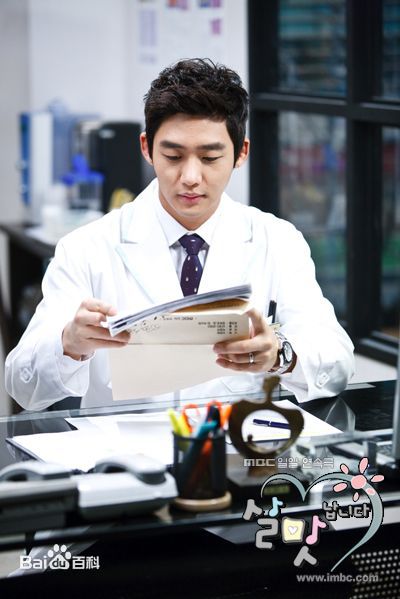 最全李泰成(Lee TaeSung/)在电视剧《享受人生》中的相册