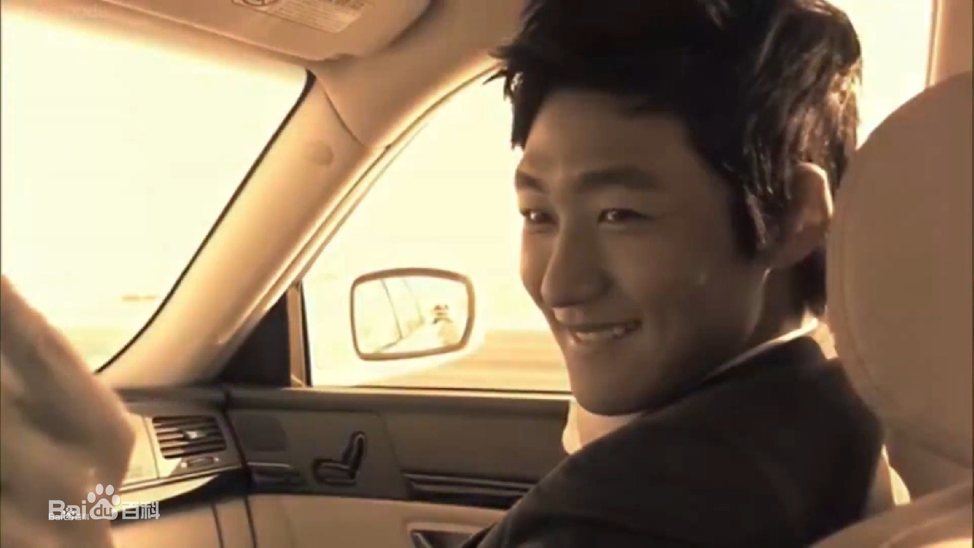 李泰成(Lee TaeSung/) MV作品前后照片