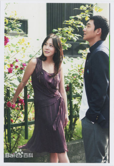 最新李泰成(Lee TaeSung/)在首部主演电影《智齿》中的图集