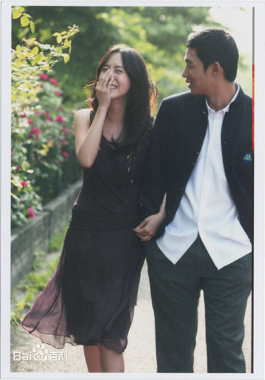 最新李泰成(Lee TaeSung/)在首部主演电影《智齿》中的图集