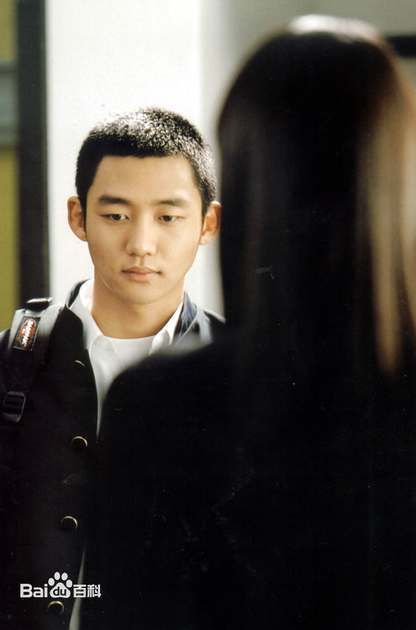 最新李泰成(Lee TaeSung/)在首部主演电影《智齿》中的图集