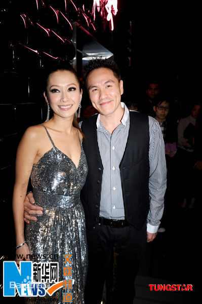 关心妍(Jade Kwan)与老公的浪漫图册