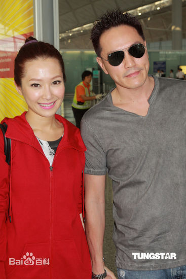 关心妍(Jade Kwan)与老公的浪漫图册