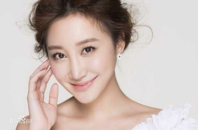 王赛男前后照片