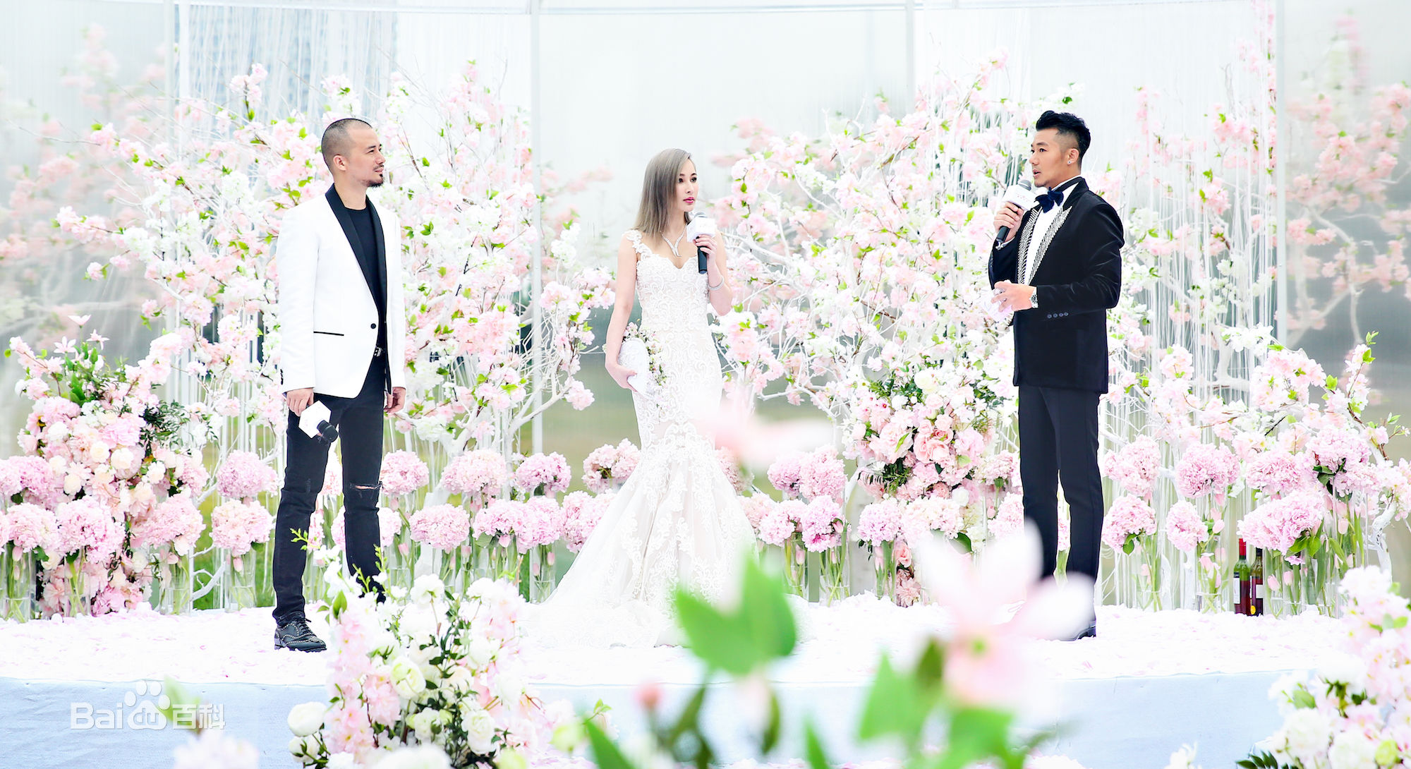 温岚(Landy Wen)签约内地生活照相册