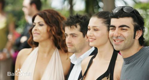 法提赫·阿金(Fatih Akin)出席戛纳国际电影节图片图集