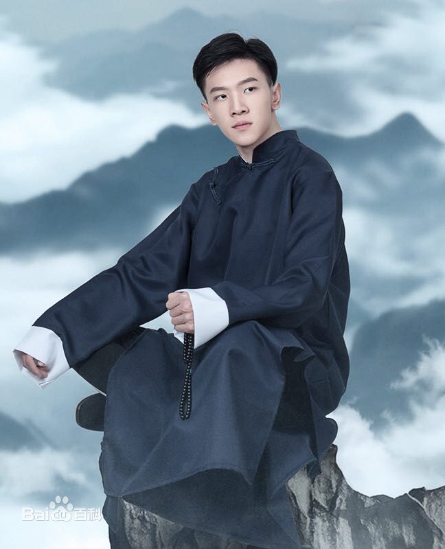 最全张琛素颜照