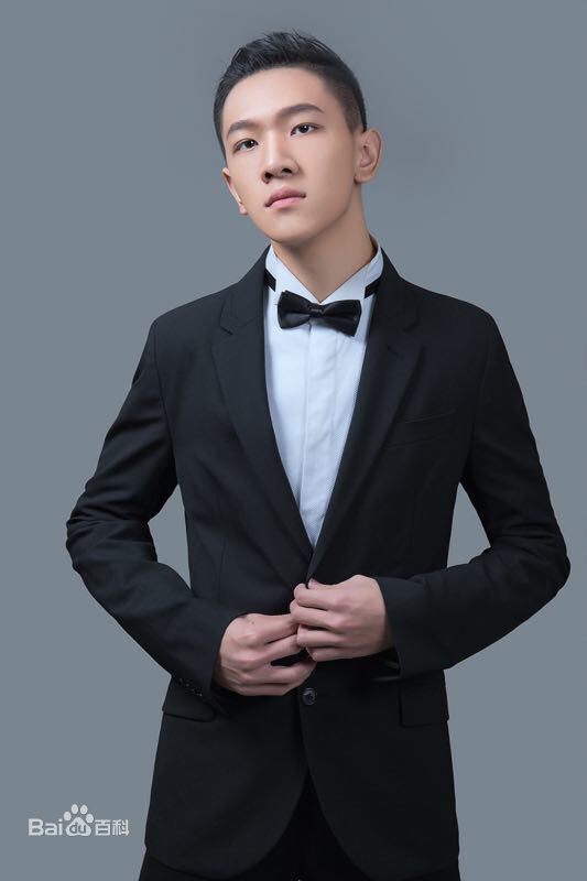 最全张琛素颜照