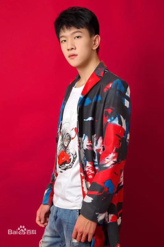 最优质张琛素颜照