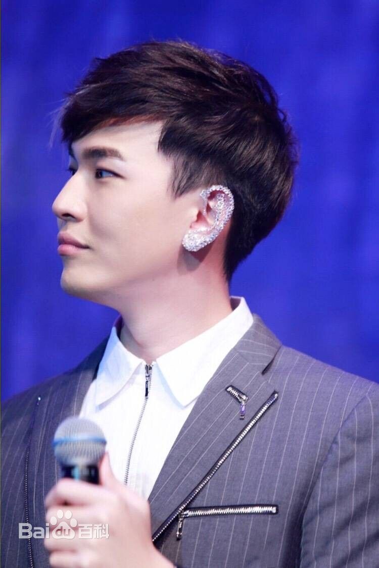 孔垂楠(Korn)活动图性感图片图集