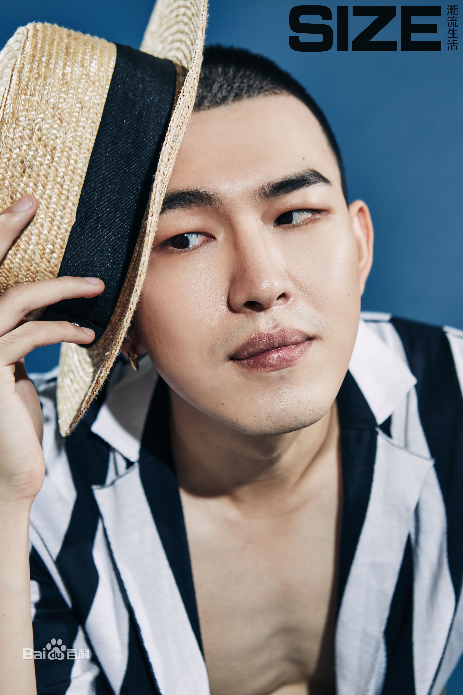 孔垂楠(Korn)高清size潮流杂志图集