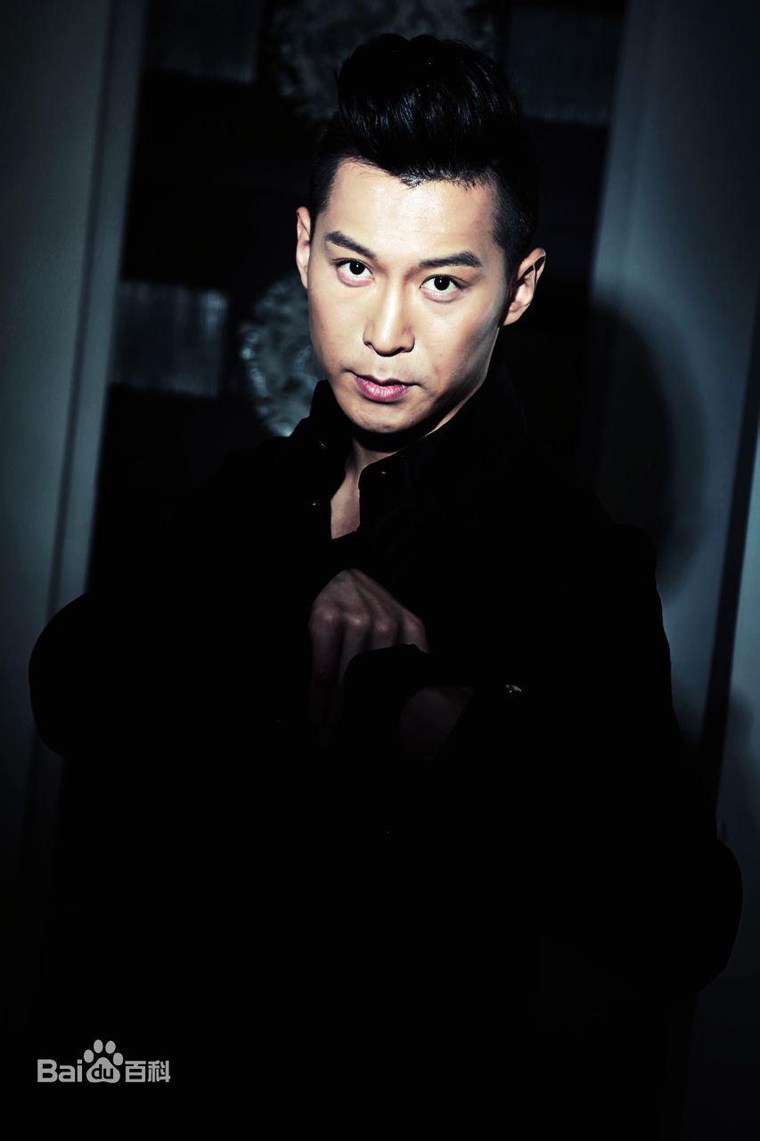 周航宣传照图片图集