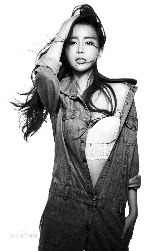 孙雅(miya)牛仔魅惑性感图片壁纸