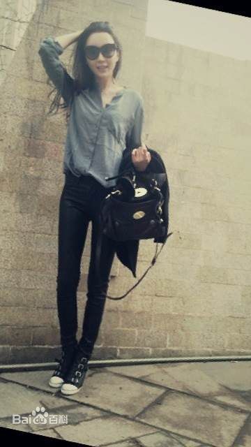 孙雅(miya)生活照性感图片壁纸