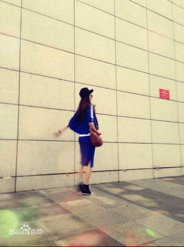 孙雅(miya)生活照性感图片壁纸