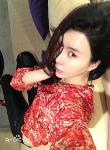 孙雅(miya)生活照性感图片壁纸