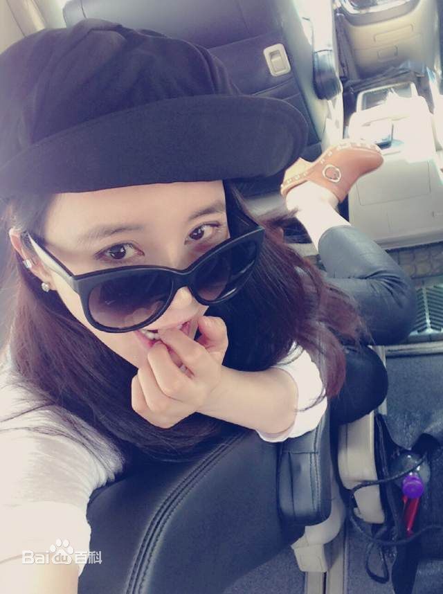 孙雅(miya)生活照性感图片壁纸