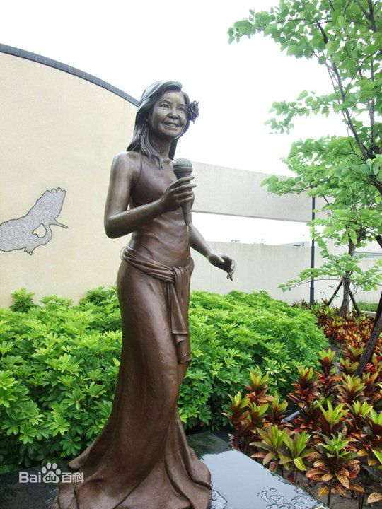 邓丽君(Teresa Teng、テレサ·テン)后世纪念资料素颜照相册