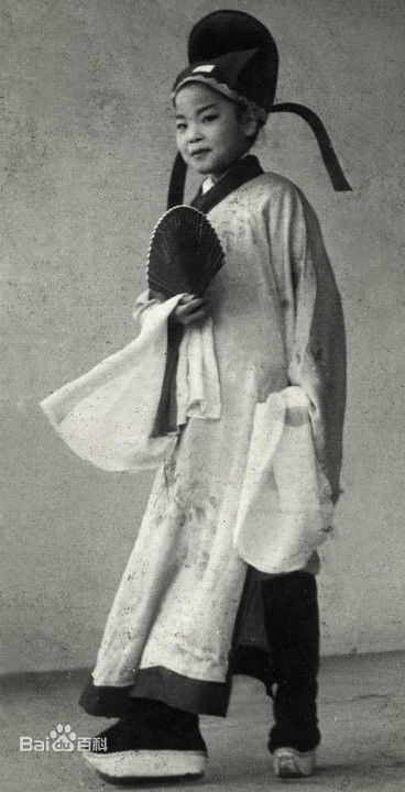 邓丽君(Teresa Teng、テレサ·テン)幼年的壁纸壁纸