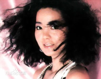 邓丽君(Teresa Teng、テレサ·テン)艺术照前后照片