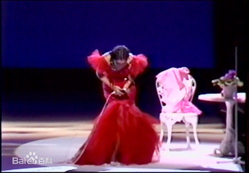 邓丽君(Teresa Teng、テレサ·テン)1985东京NHK演唱会图册