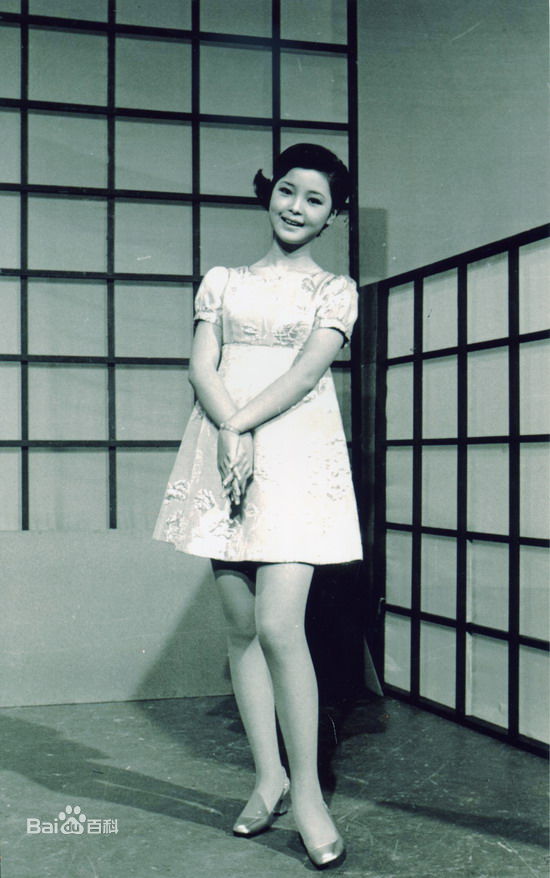 邓丽君(Teresa Teng、テレサ·テン)小时候素颜照相册
