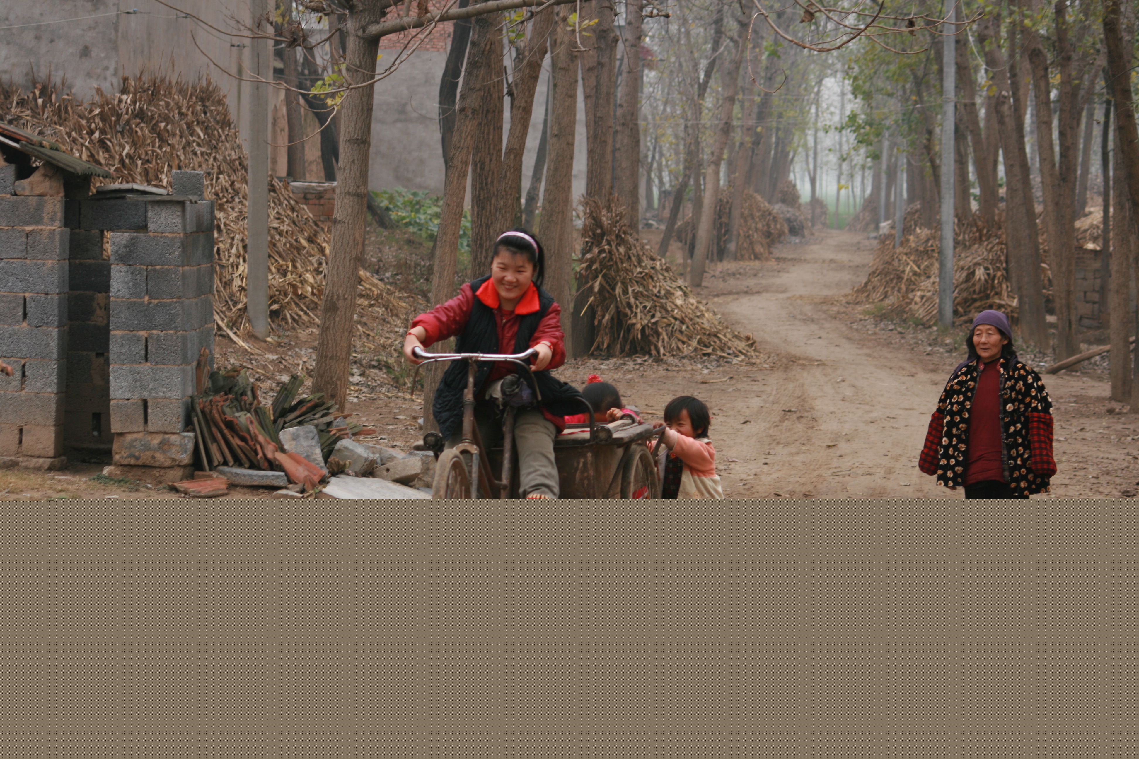 张仁杰(renjiezhang)跟踪拍摄王雪萍十多年的生活照片。性感图片图集