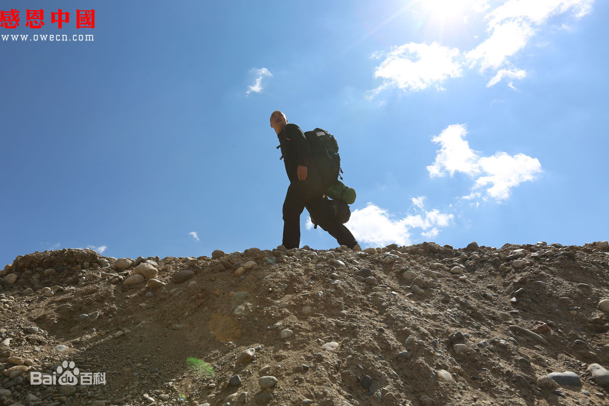 张仁杰(renjiezhang)常年行走在山区农村等地采写。素颜照相册
