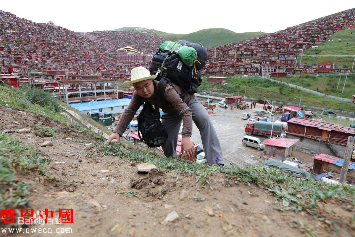 张仁杰(renjiezhang)常年行走在山区农村等地采写。素颜照相册