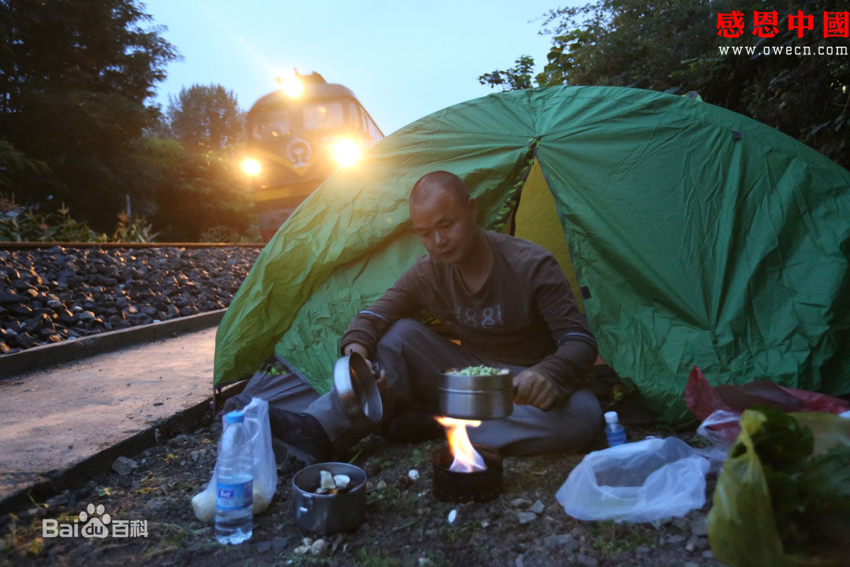 张仁杰(renjiezhang)常年行走在山区农村等地采写。素颜照相册