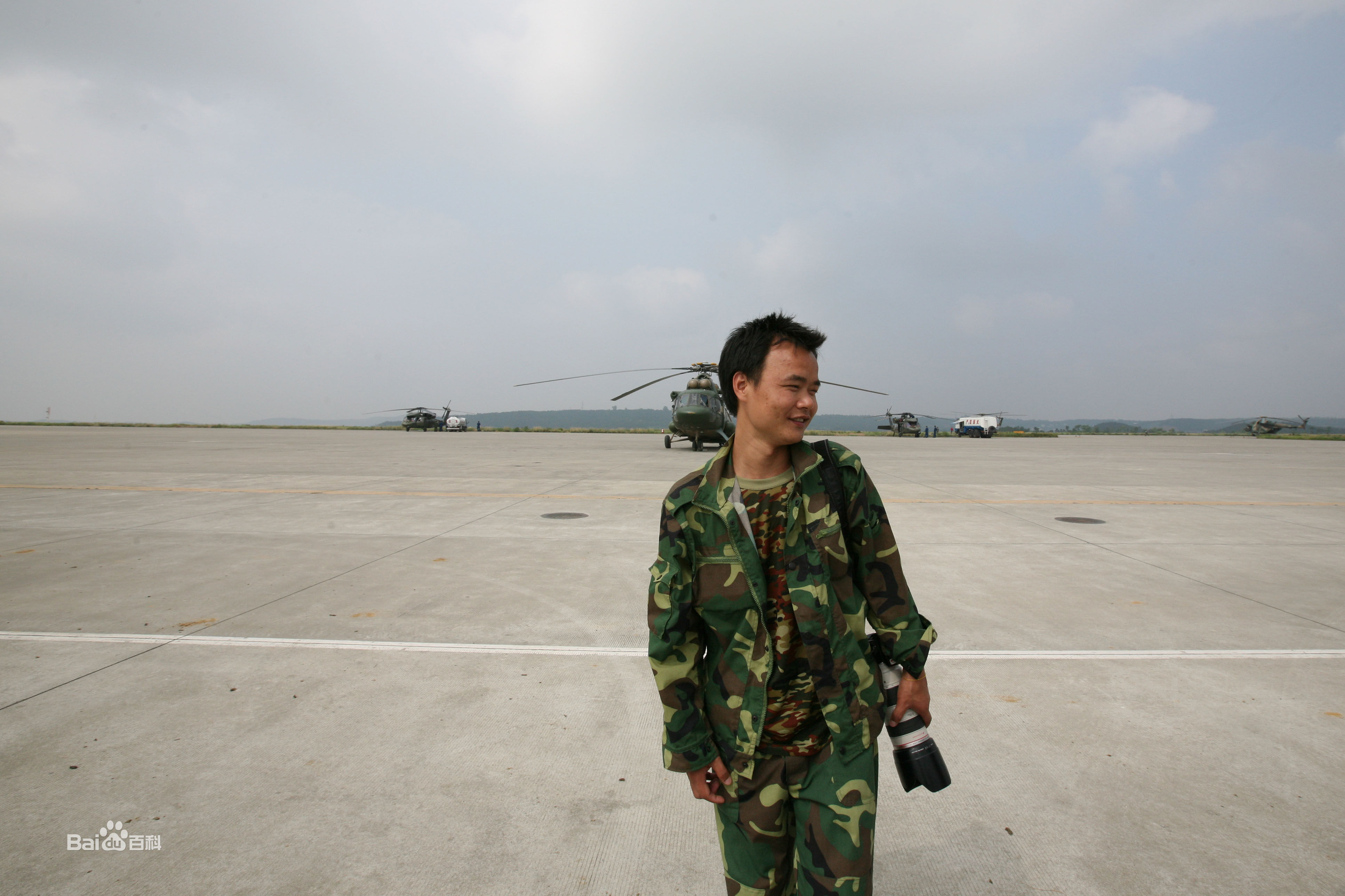 张仁杰(renjiezhang)2008年北川大地震采写并参与救援照片。性感图片壁纸