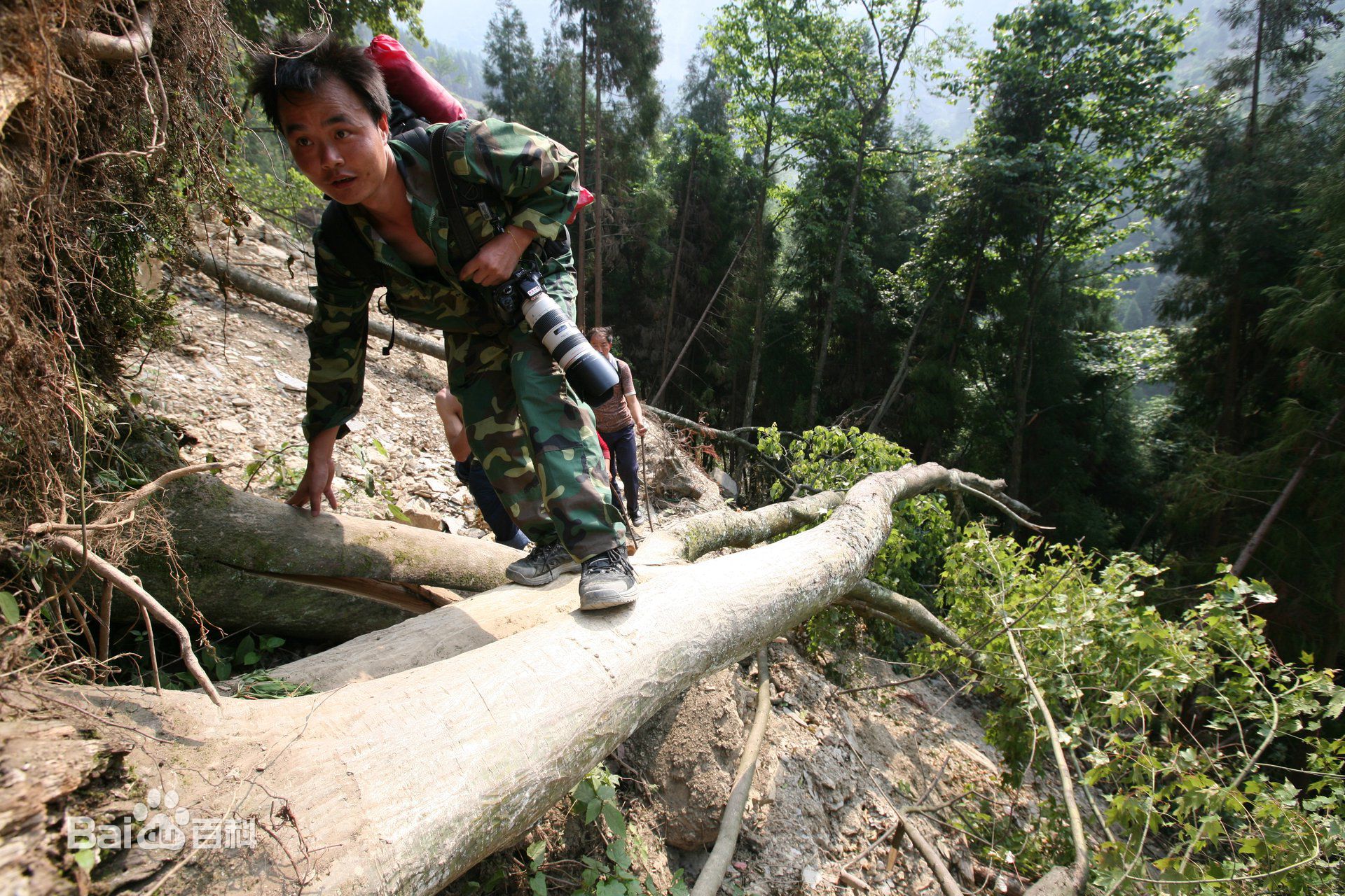张仁杰(renjiezhang)2008年北川大地震采写并参与救援照片。性感图片壁纸