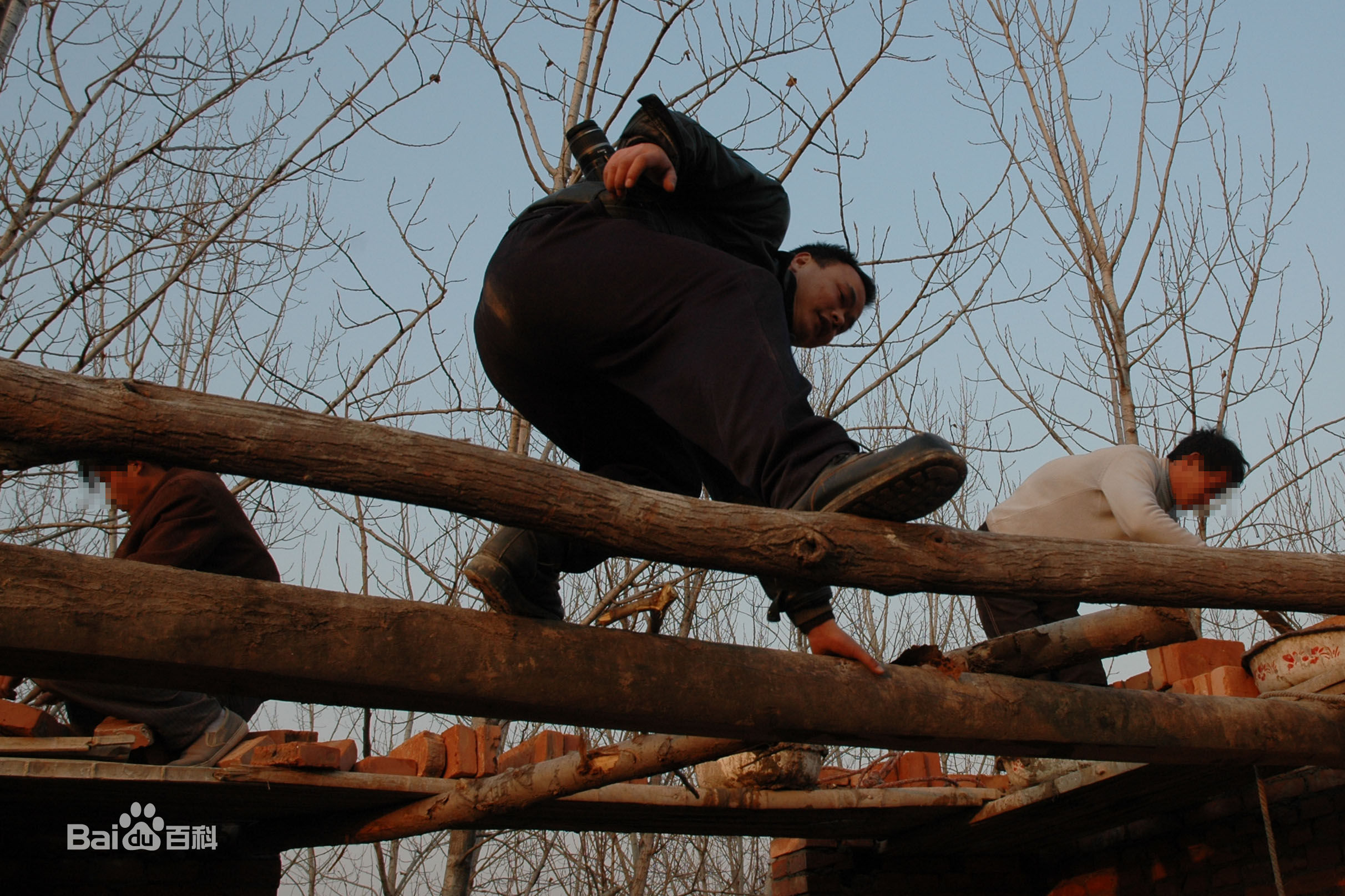 张仁杰(renjiezhang)和他独立承担的社会变迁课题中的人物在一起。图册