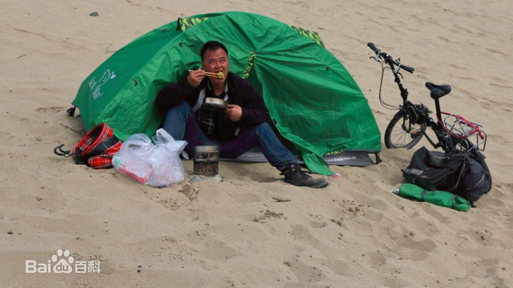 张仁杰(renjiezhang)独立承担课题的骑行在全国各地。前后照片