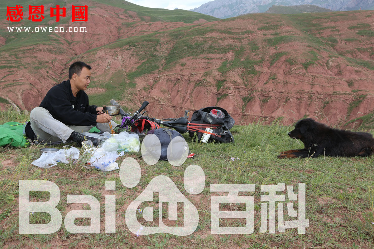 张仁杰(renjiezhang)独立承担课题的骑行在全国各地。前后照片