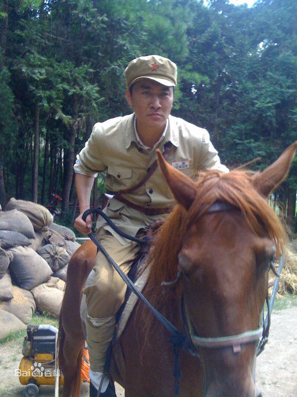 董彦麟《独立纵队》《大西南剿匪记》最新剧照