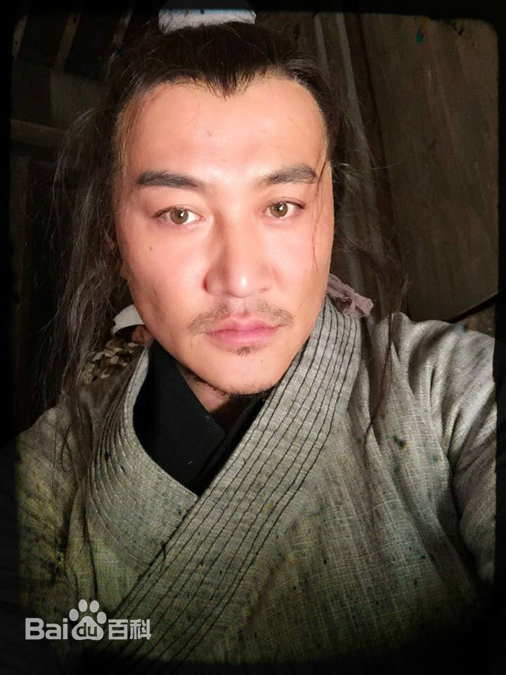 董彦麟古装剧照