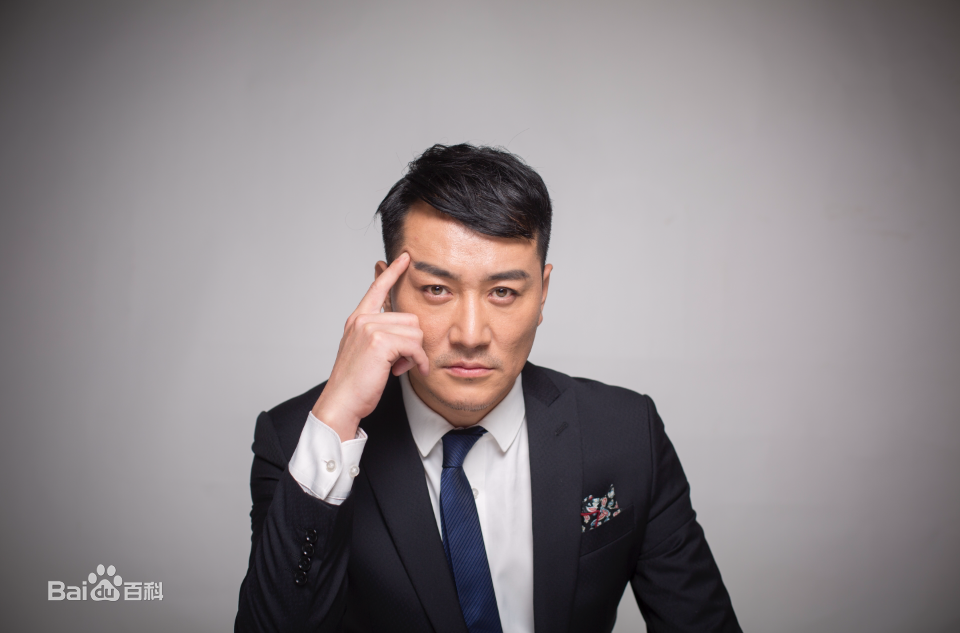 最新董彦麟性感图片