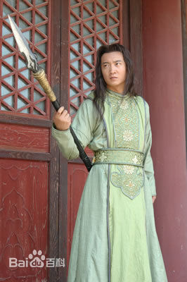 杨俊毅(e-men)把酒问青天之余火莲生活照