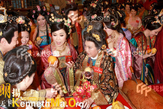 最全杨卓娜(Lenna_Yeung)在《公主嫁到》拍摄花絮中的壁纸