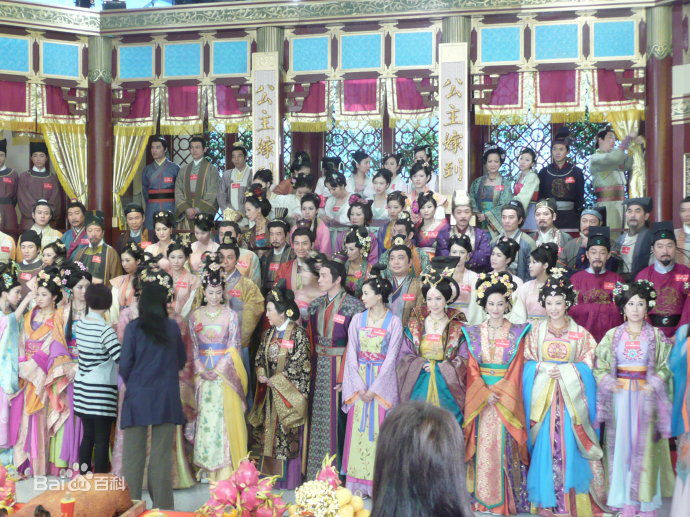 最全杨卓娜(Lenna_Yeung)在《公主嫁到》拍摄花絮中的壁纸