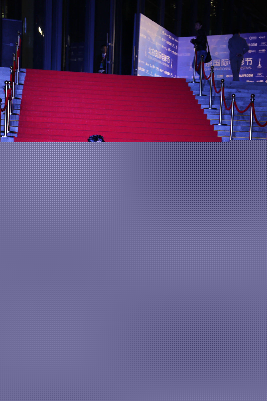 王乐乐出席活动前后照片