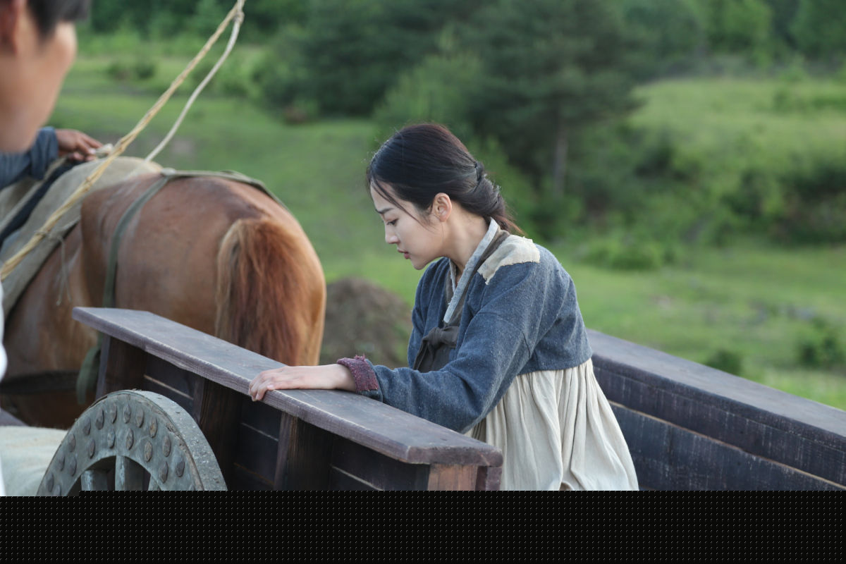 张琳《卖花姑娘》精选剧照