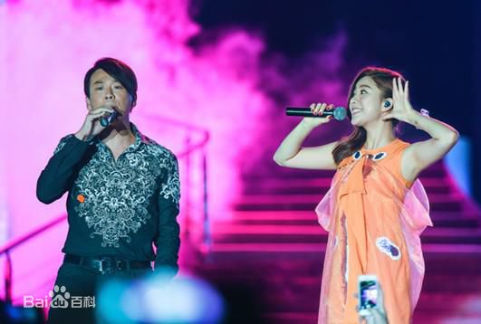 关诗敏(Sharon Kwan)活动照素颜照相册