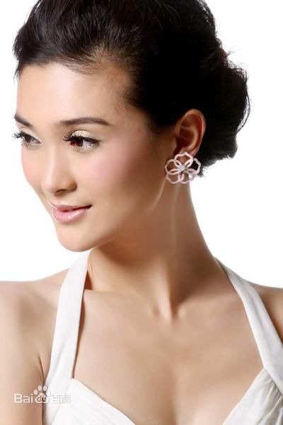 精选楚轶男图片