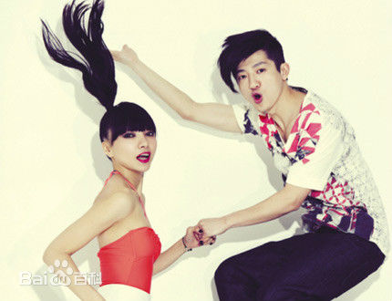 常春晓春晓和彭坦图片图集