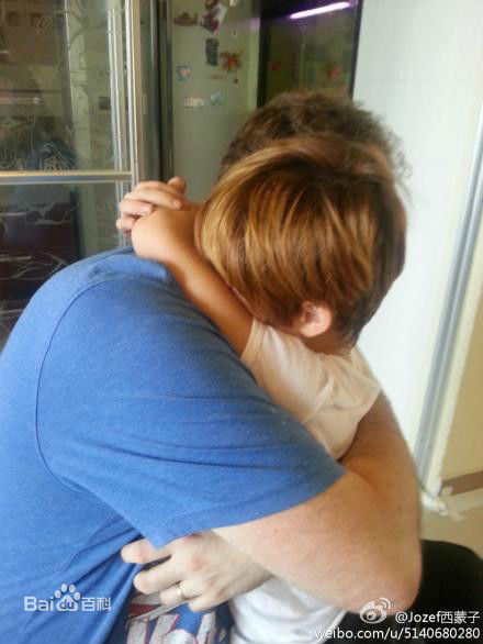 西蒙子(Jozef Liu Waite)生活照片图片图集