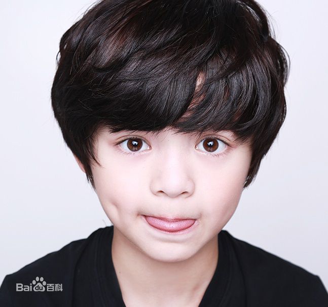 西蒙子(Jozef Liu Waite)高清个人图册